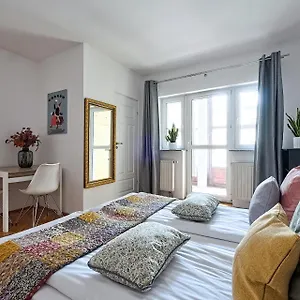 Urban Nest Radziwillowska 12 , Kraków Polska